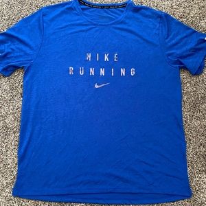 Men’s Nike Running Shirt (Large)